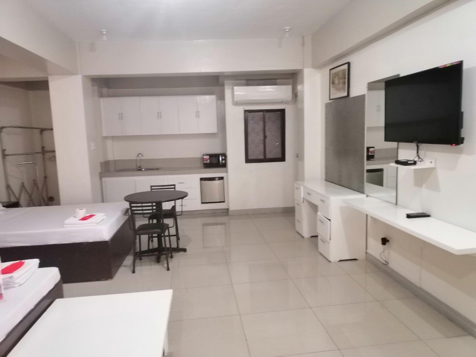 Reddoorz Near Pasay Taft Hotel Exterior photo