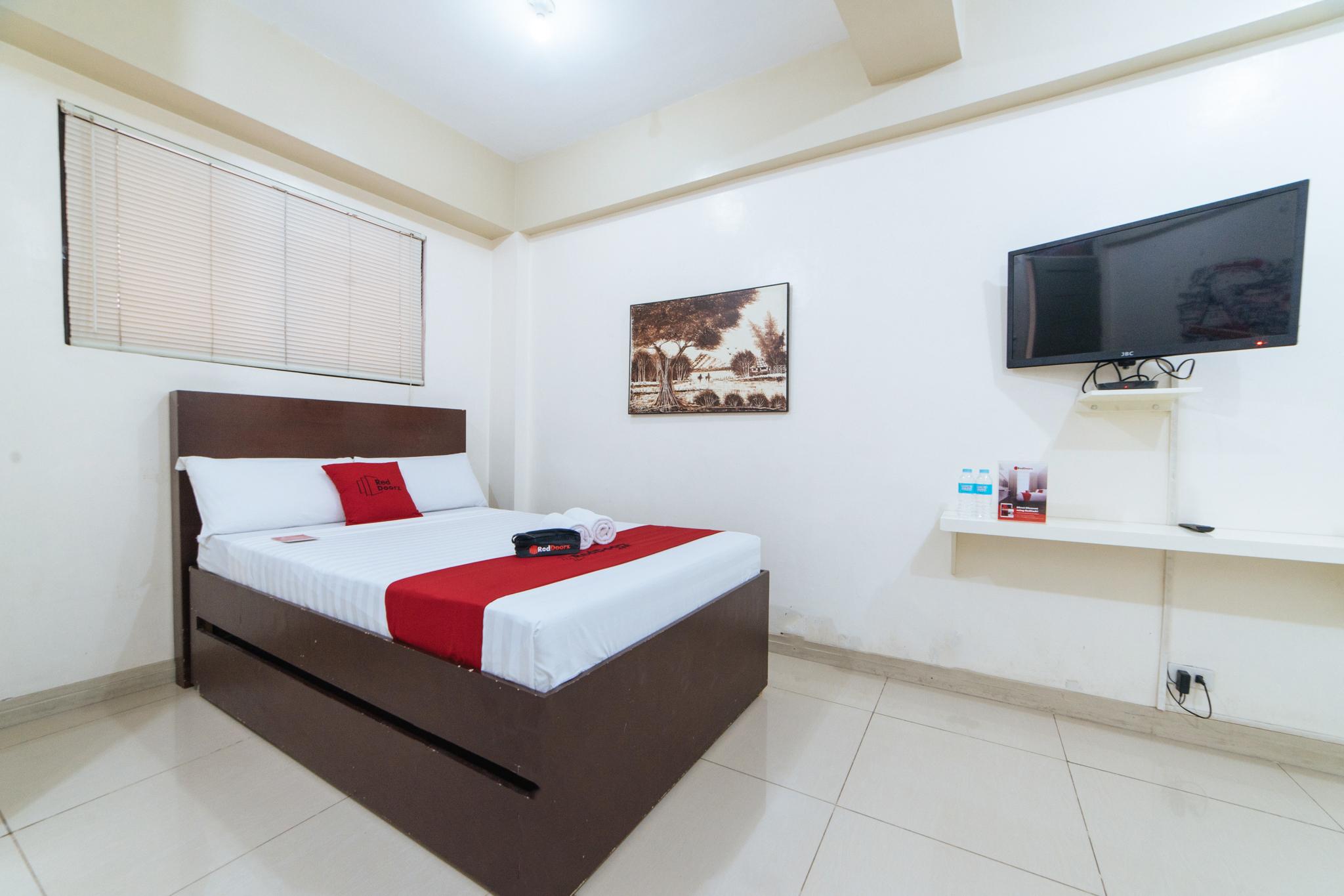 Reddoorz Near Pasay Taft Hotel Exterior photo
