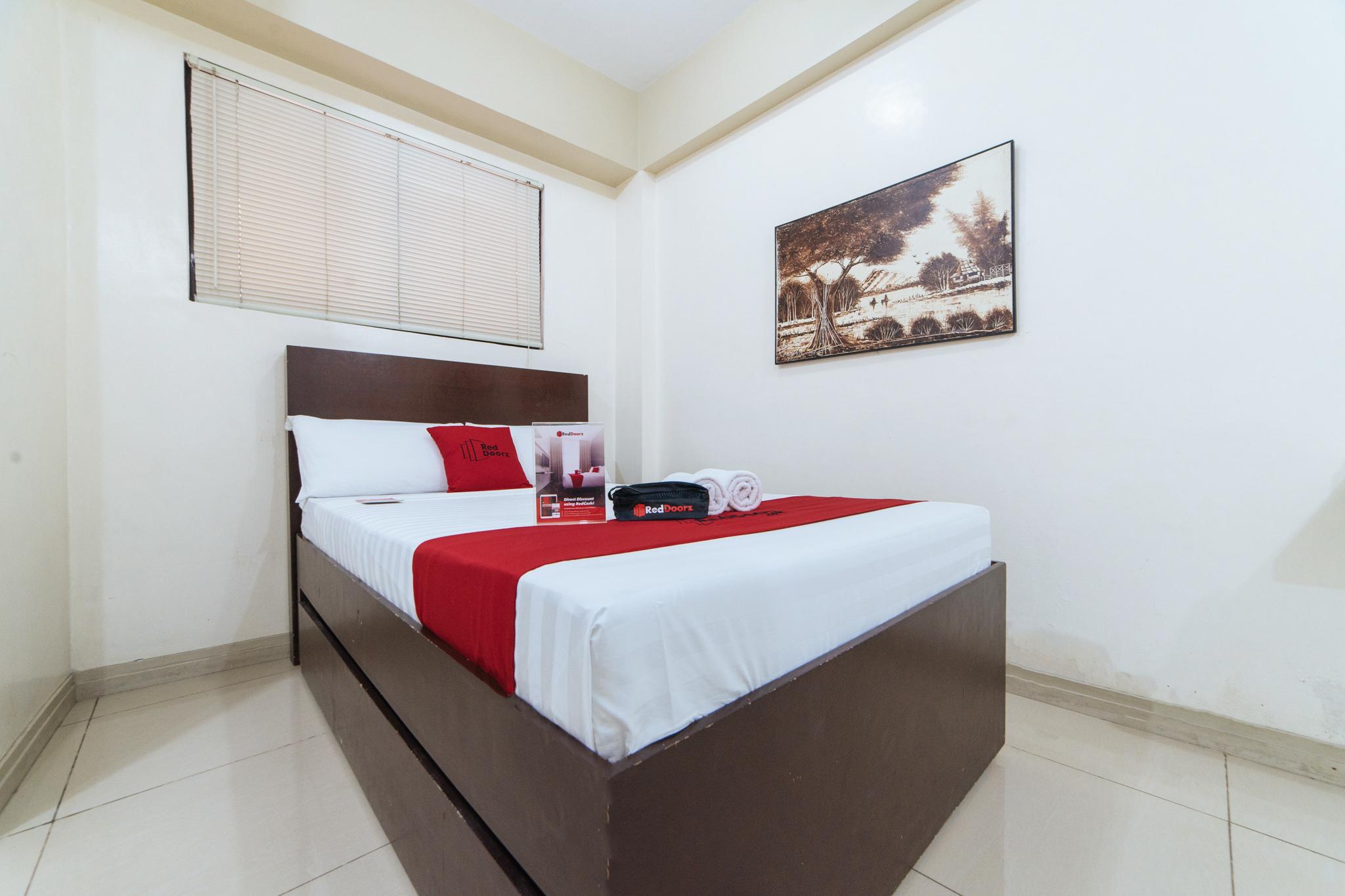 Reddoorz Near Pasay Taft Hotel Exterior photo