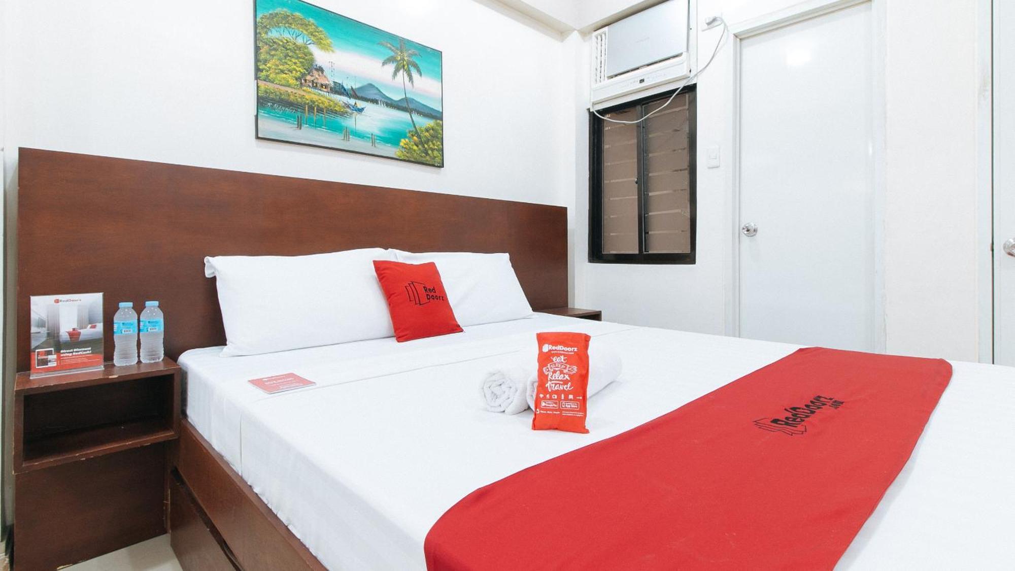 Reddoorz Near Pasay Taft Hotel Exterior photo