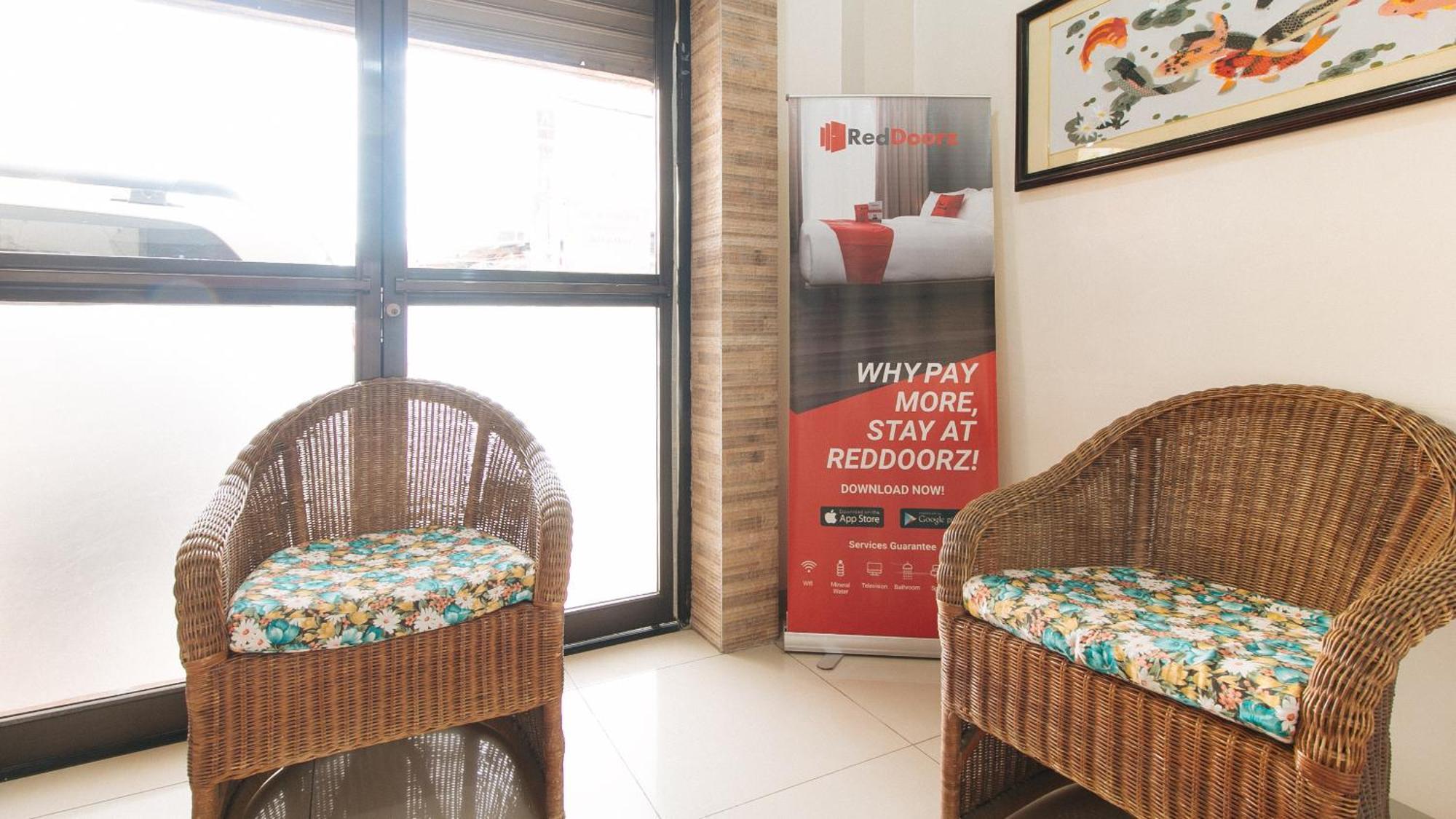 Reddoorz Near Pasay Taft Hotel Exterior photo