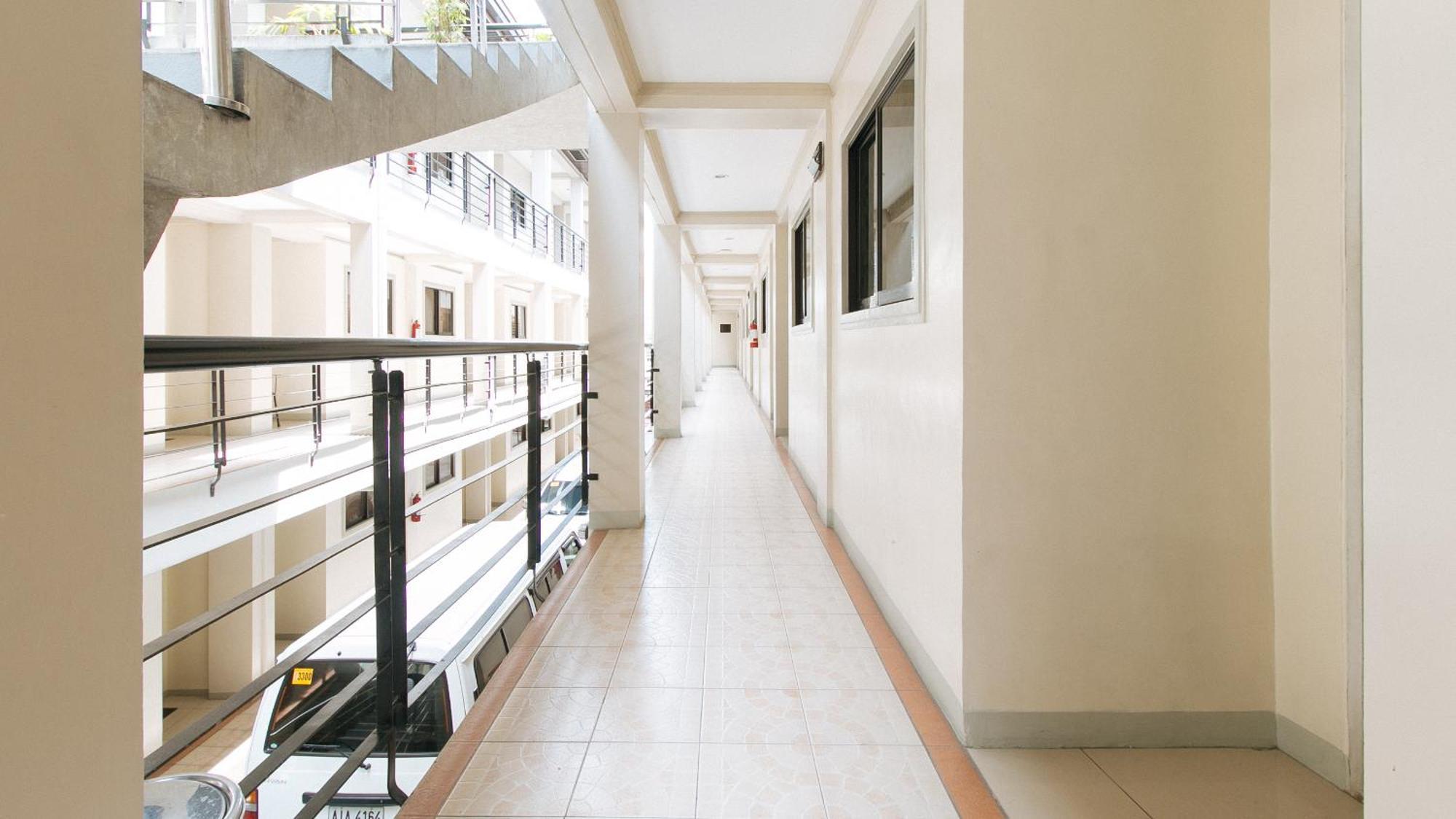Reddoorz Near Pasay Taft Hotel Exterior photo